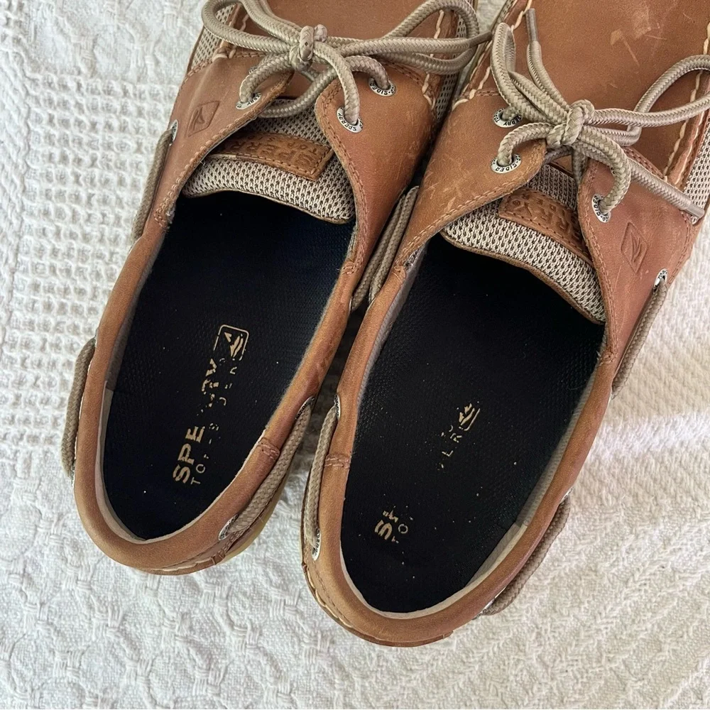 Sperry stylish boat